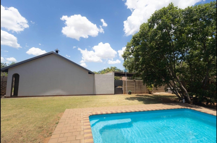 3 Bedroom Property for Sale in Pellissier Free State
